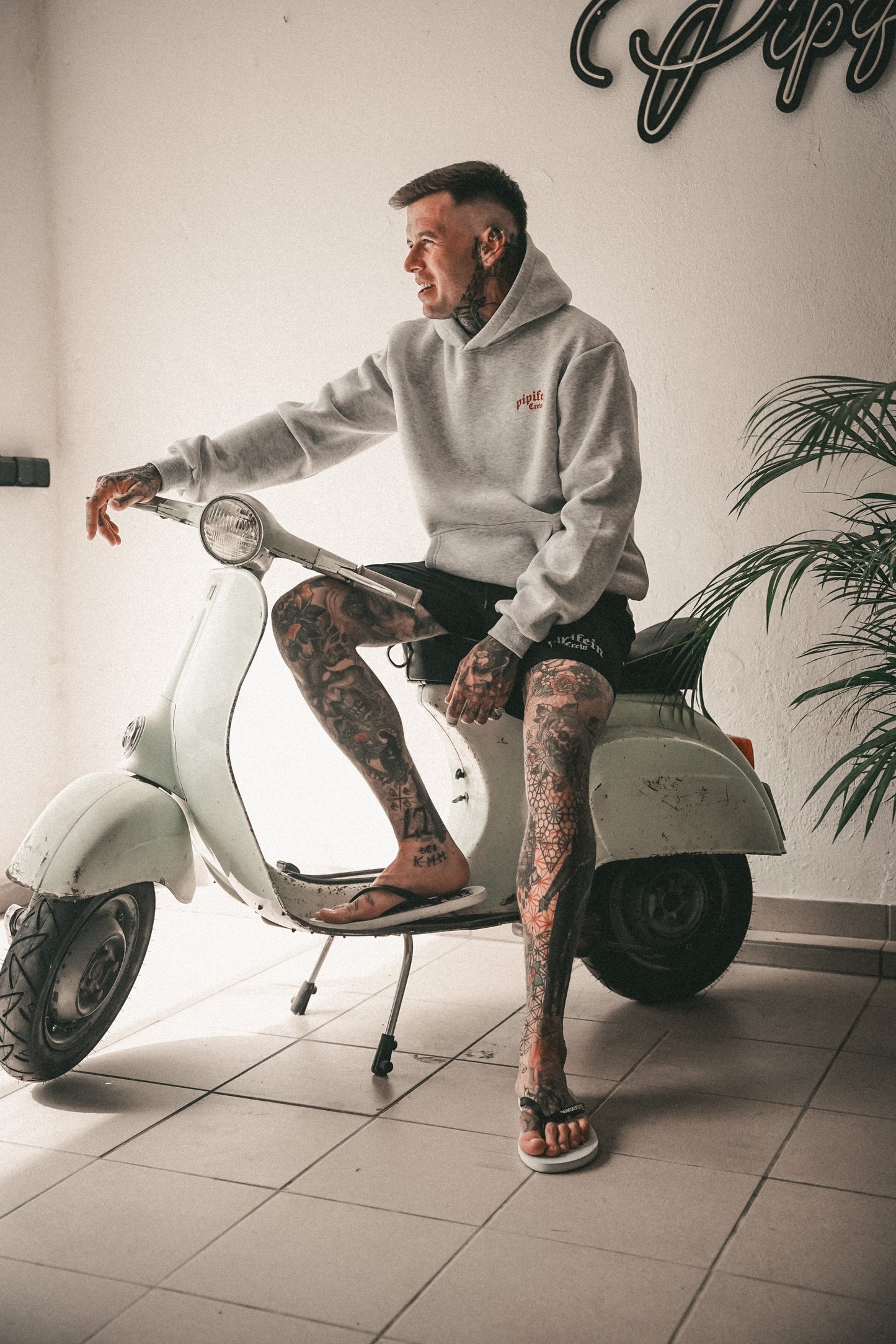 Pipifein Crew Hoodie